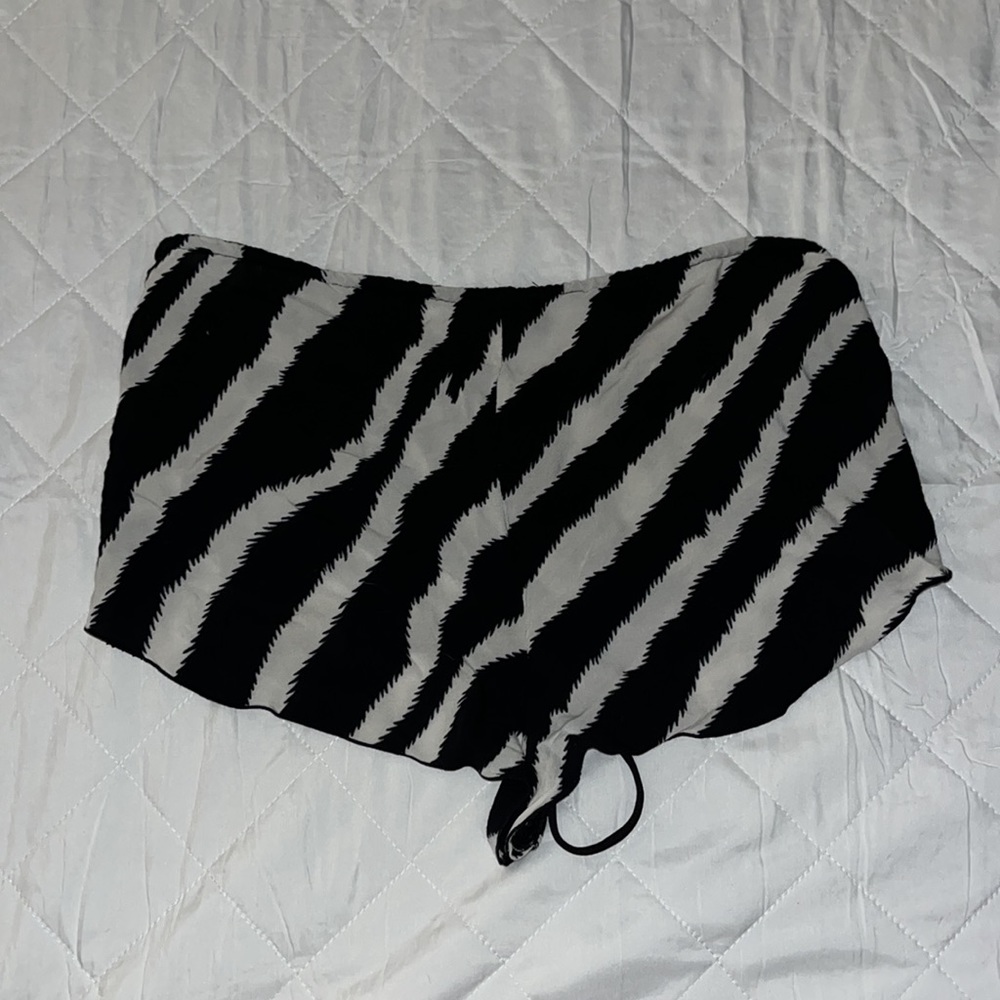 INDAH basso zebra shorts - Picture 8 of 10